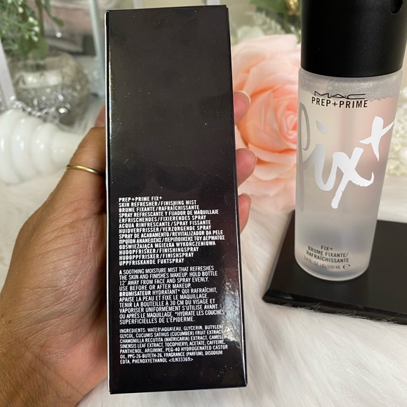 MAC PRE+PRIME FIX+BRUME FIXANTE/REFRAICHISSANTE 3.4 Fl oz/100mL - Picture 8 of 8